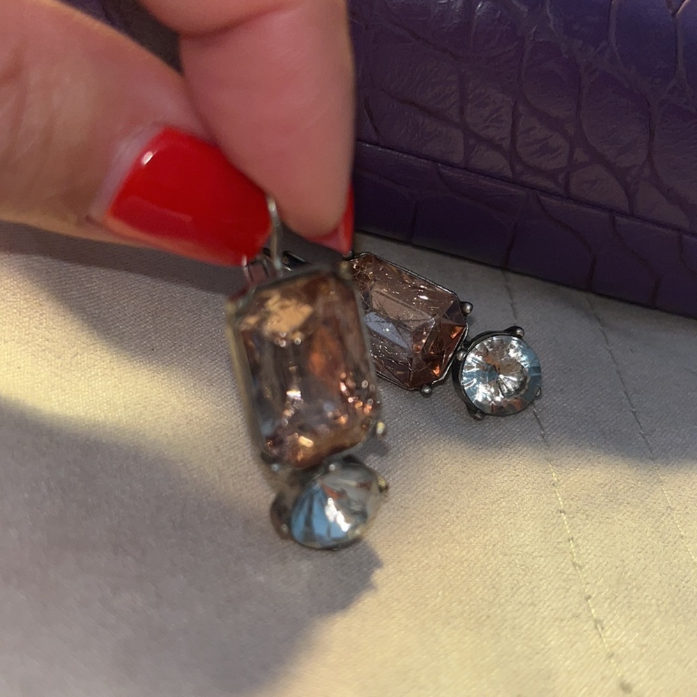 Macy’s pink & clear rhinestone earrings - Picture 2 of 4